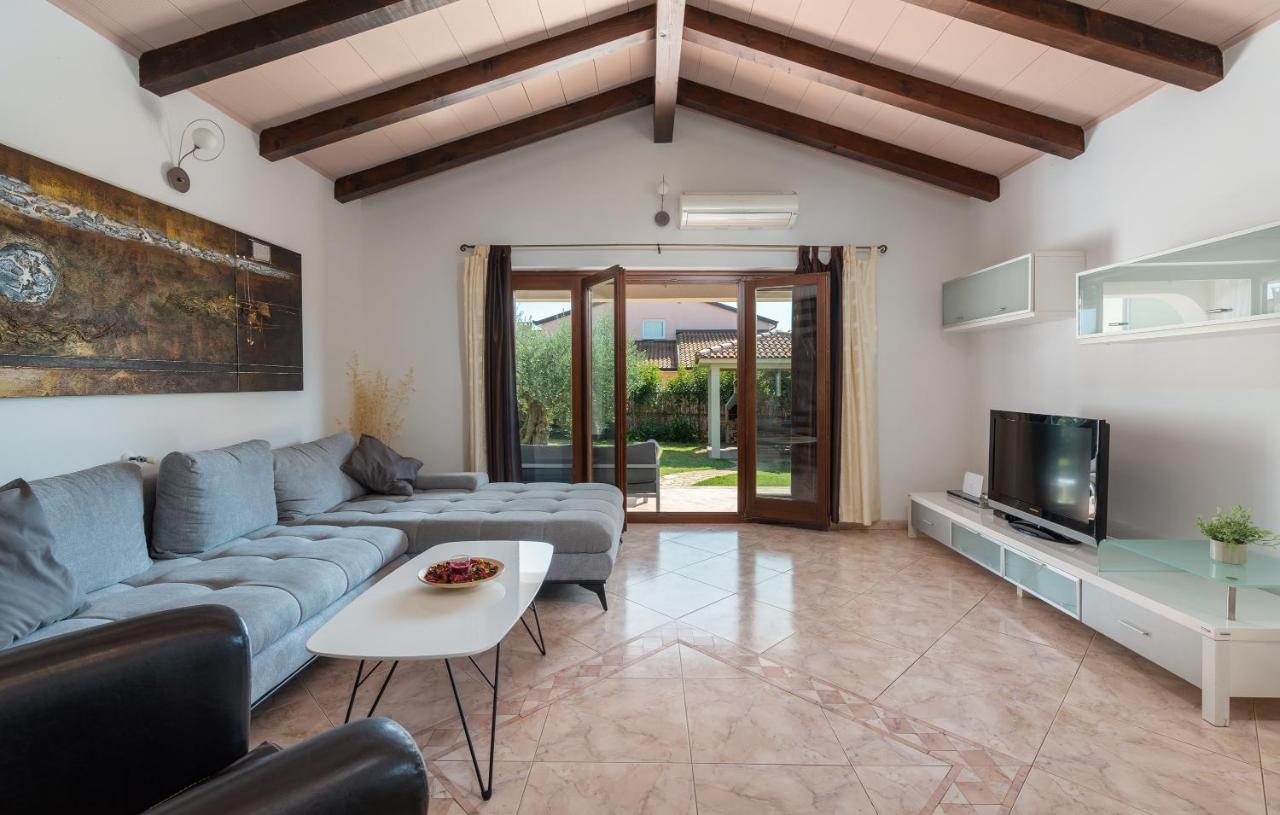 Villa Lucas Novigrad Istria Kültér fotó