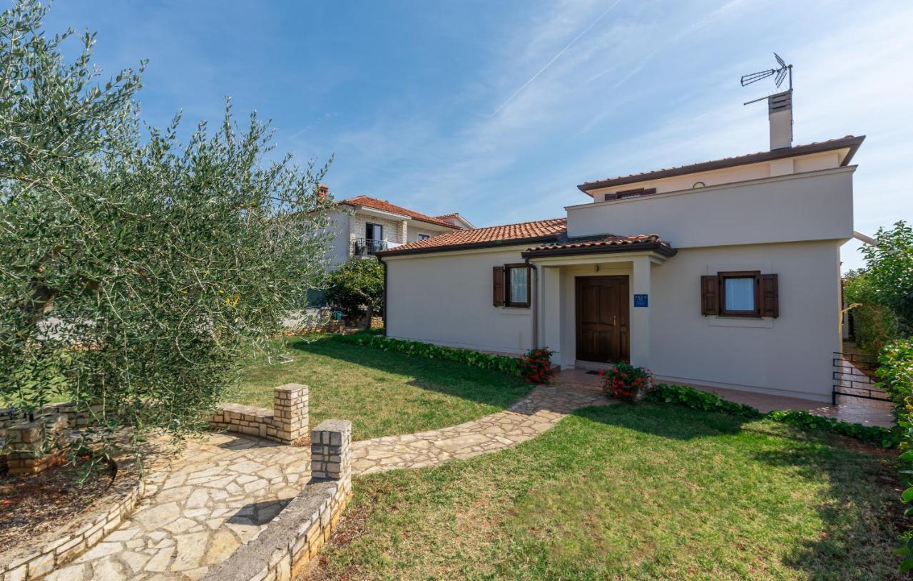 Villa Lucas Novigrad Istria Kültér fotó